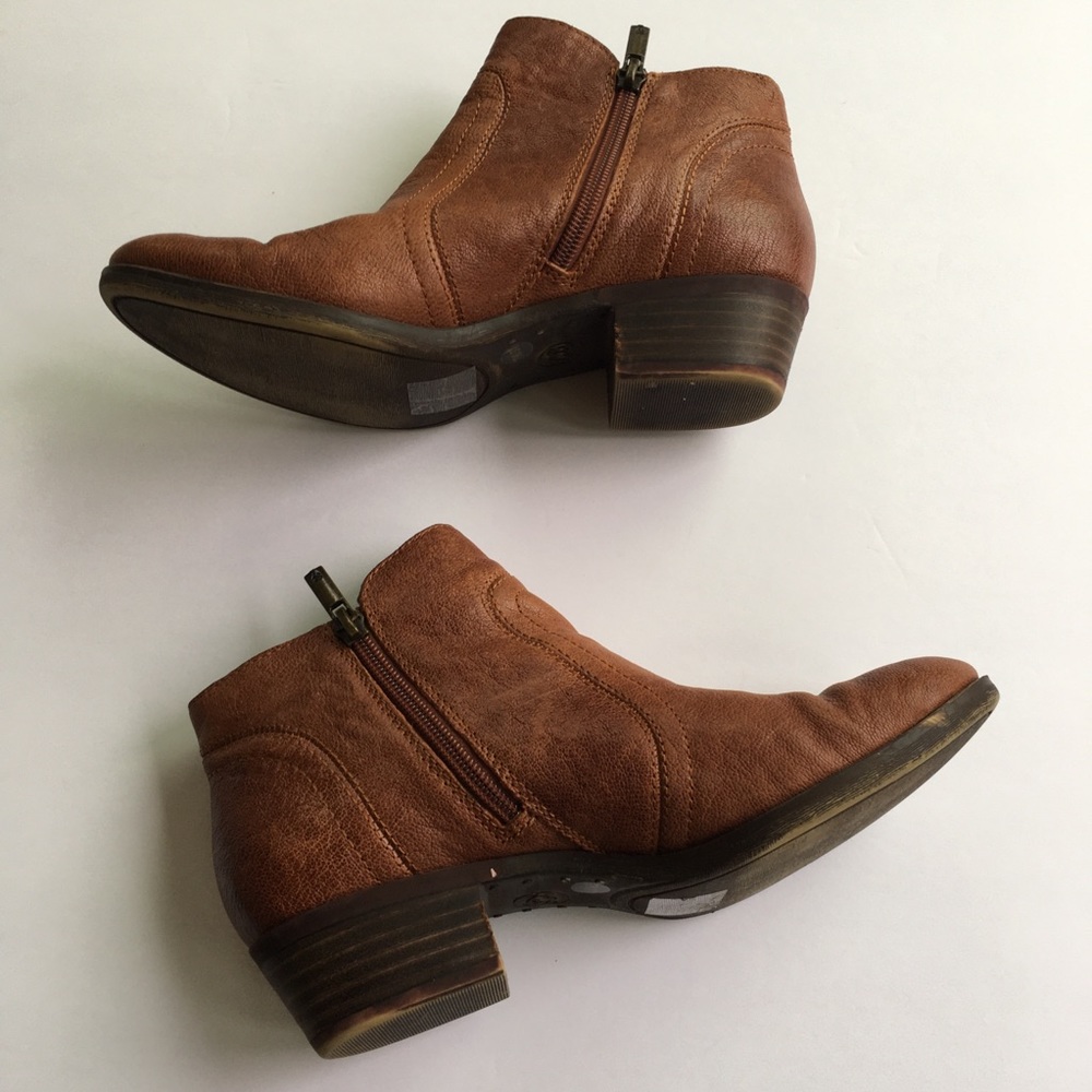 Lucky Brand Leather ankle boot